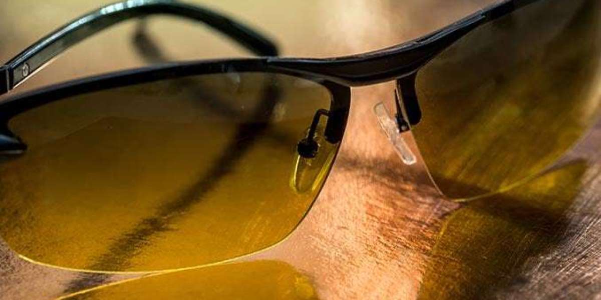 Myopic glasses how to choose lenses